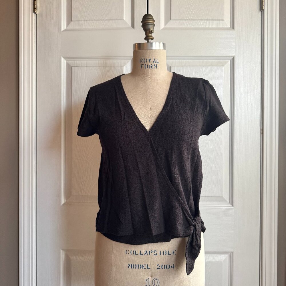 NWT Madewell Cropped Tie Front Wrap Knit Top Size M Black Texture Knit Stretch